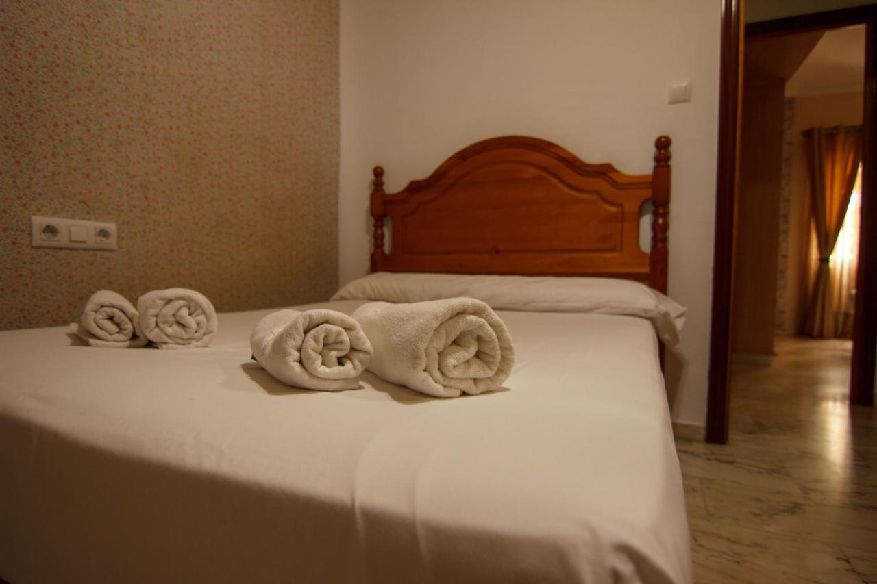Rentalsevilla Centrico Apartamento Junto Al Guadalquivir Con Parking Coche Mediano Екстериор снимка
