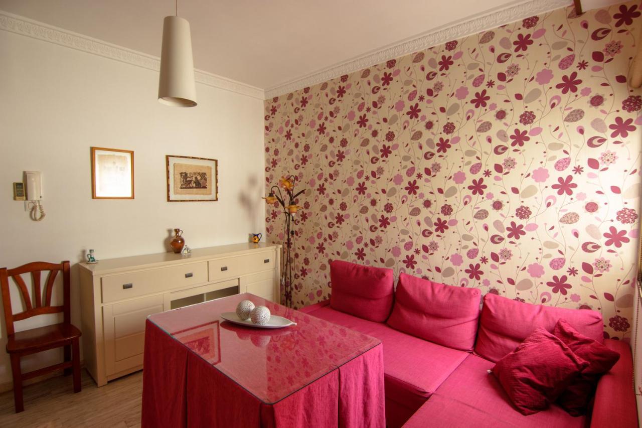 Rentalsevilla Centrico Apartamento Junto Al Guadalquivir Con Parking Coche Mediano Екстериор снимка